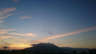 great line in the sky sakurajima 20150808.jpg