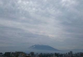 in the sea of cloud sakurajima 20150530 1432946717515.jpg