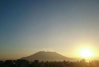 misty clear sky sunrise sakurajima 20151104 1446601959389.jpg