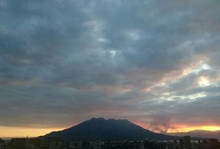 morning cloud sakurajima 20150108 1420683944538.jpg