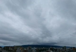 rainy blue sakurajima 20150625 1435193393045.jpg