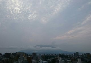 sakurajima with stall 20150621 1434842065023.jpg