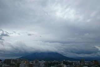 several cloud strata sakurajima 20150711 1436575460687.jpg