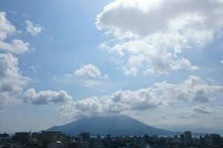 throbbing clouds sakurajima 20150728 1438044836412.jpg