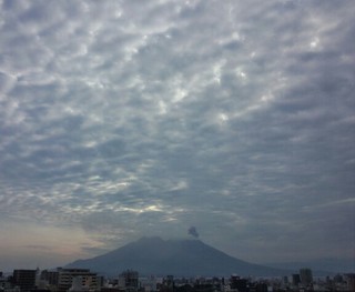 winter beginning sakurajima_20141030_074815-1.jpg