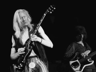 johnny-winter-660-80.jpg