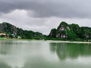 Viengxay-Laos.jpg