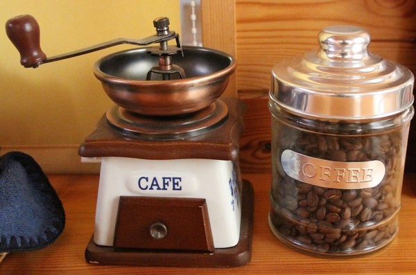 CAFE.jpg