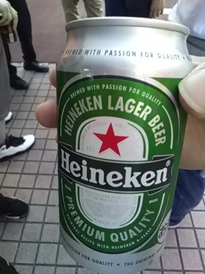 201709181619_MeguOff_Heineken.jpg