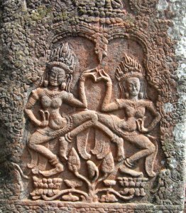 bayon-apsara-pair   Bayon apsaras.jpg