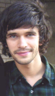 xEEBV[190px-Ben_Whishaw.png