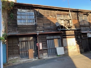 三つの建物４.jpeg