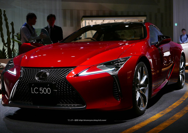 LEXUSLC_08.jpg