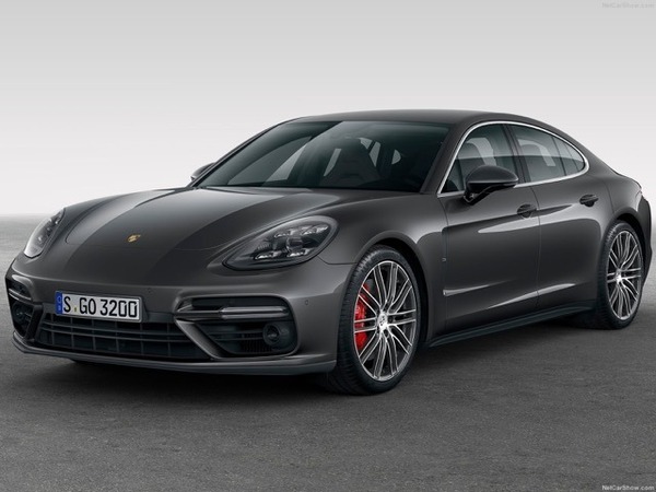 th_Porsche-Panamera-2017-1600-13.jpg