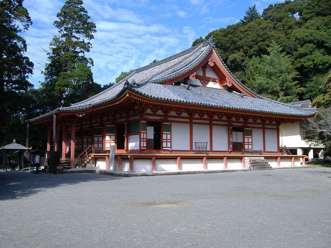 1280px-Kanshinji_Kondou.jpg