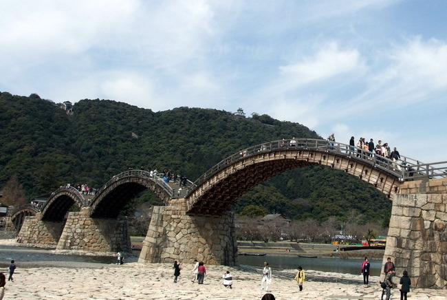 Kintai_bridge.jpg