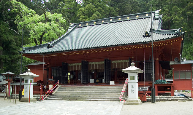 Nikko_Futarasan_Jinja_M3292.jpg