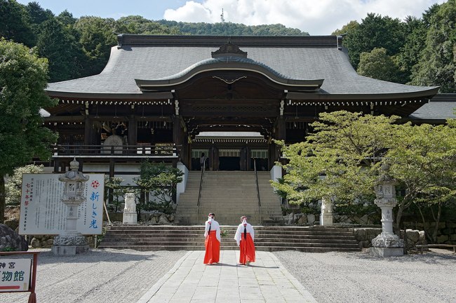 Omi-jingu07n4592.jpg