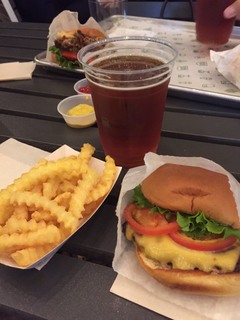 1126shakeshack food S__6807568.jpg