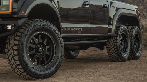 6x6_hennessey_velociraptor-07.jpg