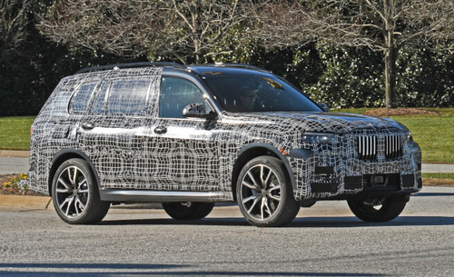 BMW-X7-Camo-drop-2.jpg