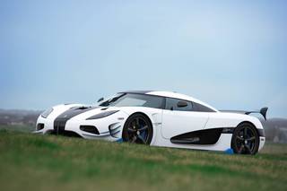 Koenigsegg-Agera-RS1-2.jpg