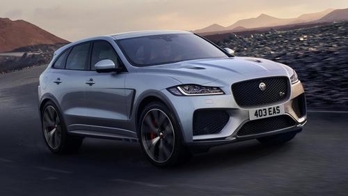 j_f-pace_svr_19my_280318_001_glhd_ext_pr.jpg