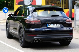 porsche-cayenne-008.jpg