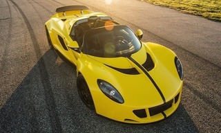 2016-Hennessey-Venom-GT-Spyder-1451HP-01.jpg