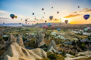 Cappadocia-rock-ruins.jpg