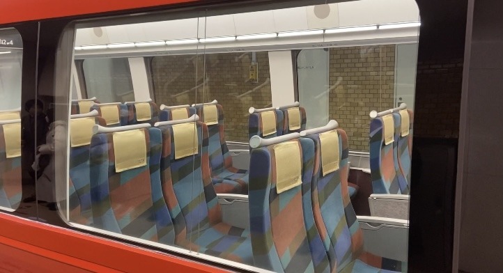 鉄道座席の世界チャンネルのブログ: 小田急ロマンスカー70000形GSEの