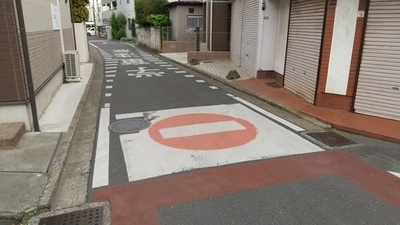Akayama-road-Urawa.JPG