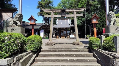 Haruna-Shrine-Numata.JPG