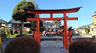 Konosu-oonojinja-Gate.JPG