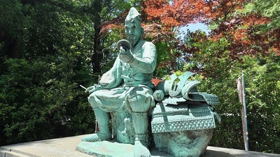 Saito-Sanemori-Statue-Menuma.JPG