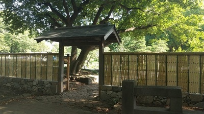 Shouyou-garden- gate.JPG