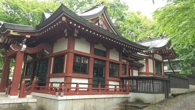 Shrine-on-the-hill.JPG