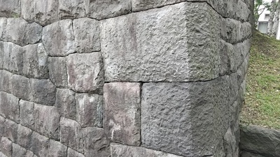 Stone-Wall-Sumi-Ishi.JPG