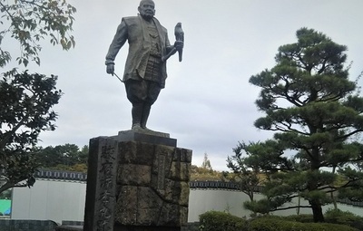 Sunpu-jo-Ieyasu.JPG