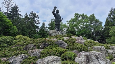 Yamto-Takeru-Statue.JPG