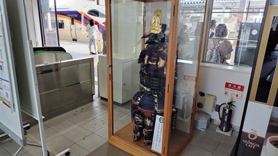 Yonezawa-Station-exhibits.JPG