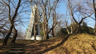 Yumemigasaki-memorial-tower.JPG