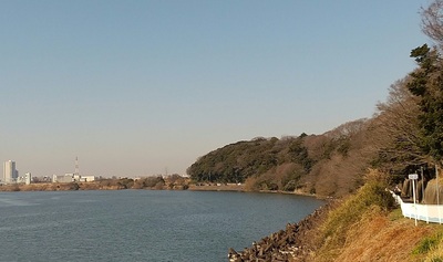 kounodai-castle-river.JPG