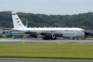 640px-Boeing_RC-135S_(717-158),_USA_-_Air_Force_AN2082006.jpg
