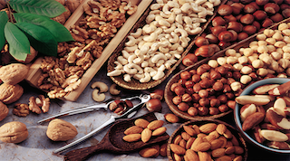 assorted-nuts-bazzini-500x900.png