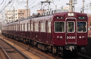 Hankyu_3300_Series_3330F.jpg