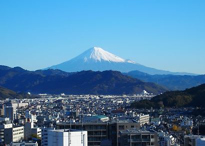 静岡市から冬の富士山-1