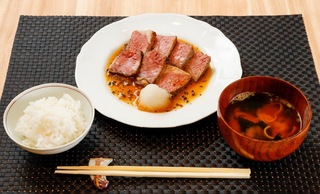 Truffle-Ponzu-Steak(M)_3@3x_0927.jpg