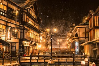 Ginzan-Onsen.jpg