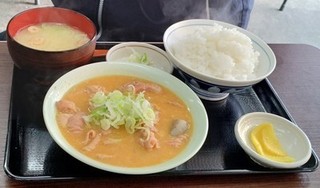 s-05もつ煮定食.jpg